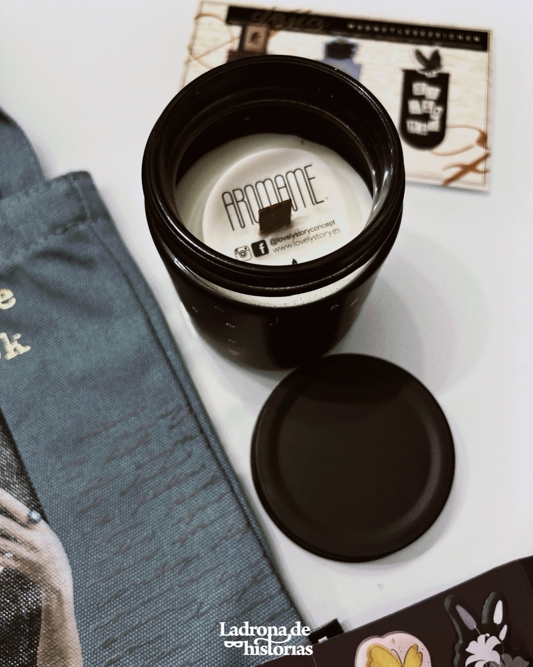 Pack Fall in Love with a Book - Imagen 3